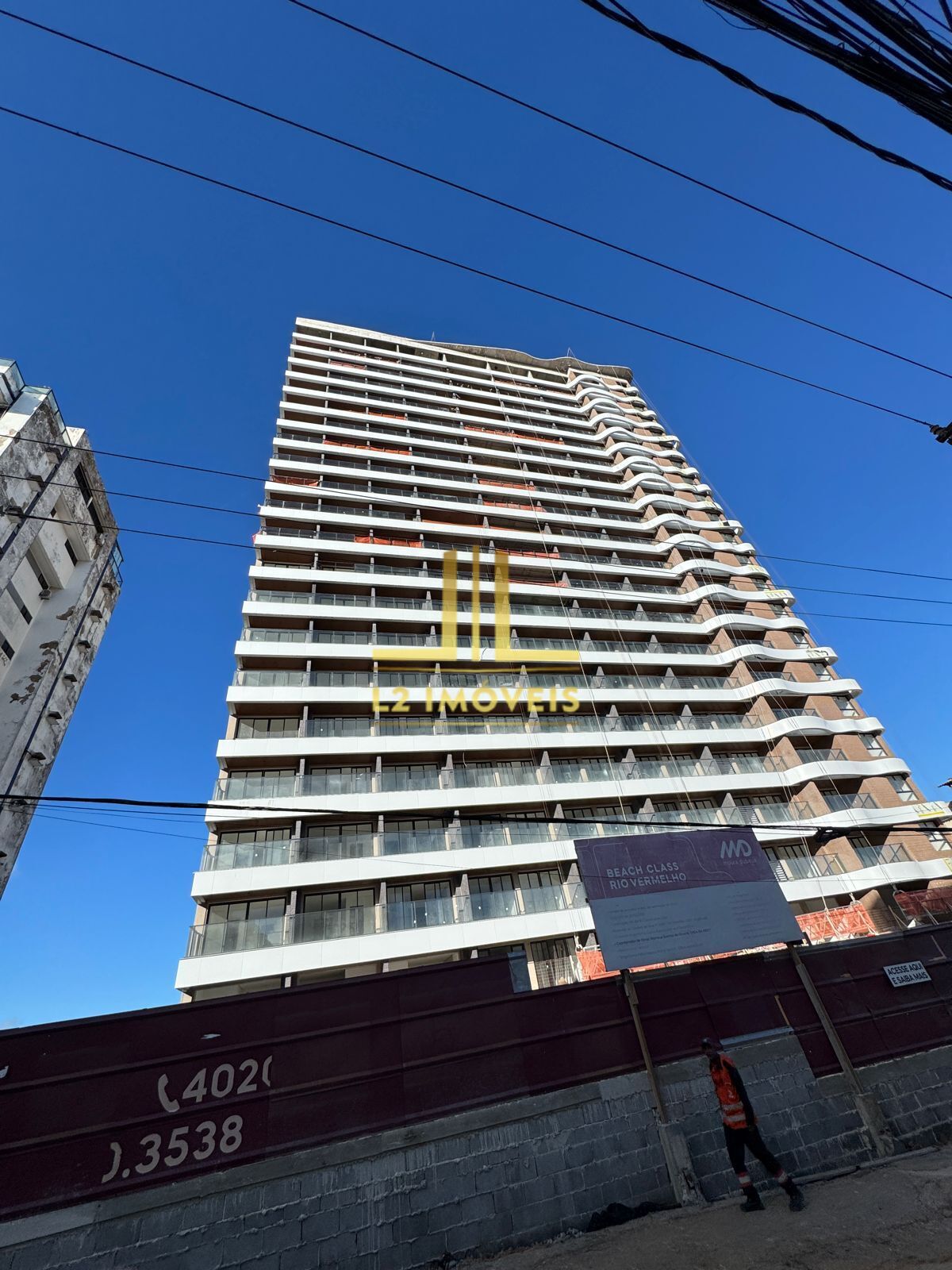 Apartamento à venda com 1 quarto, 37m² - Foto 32