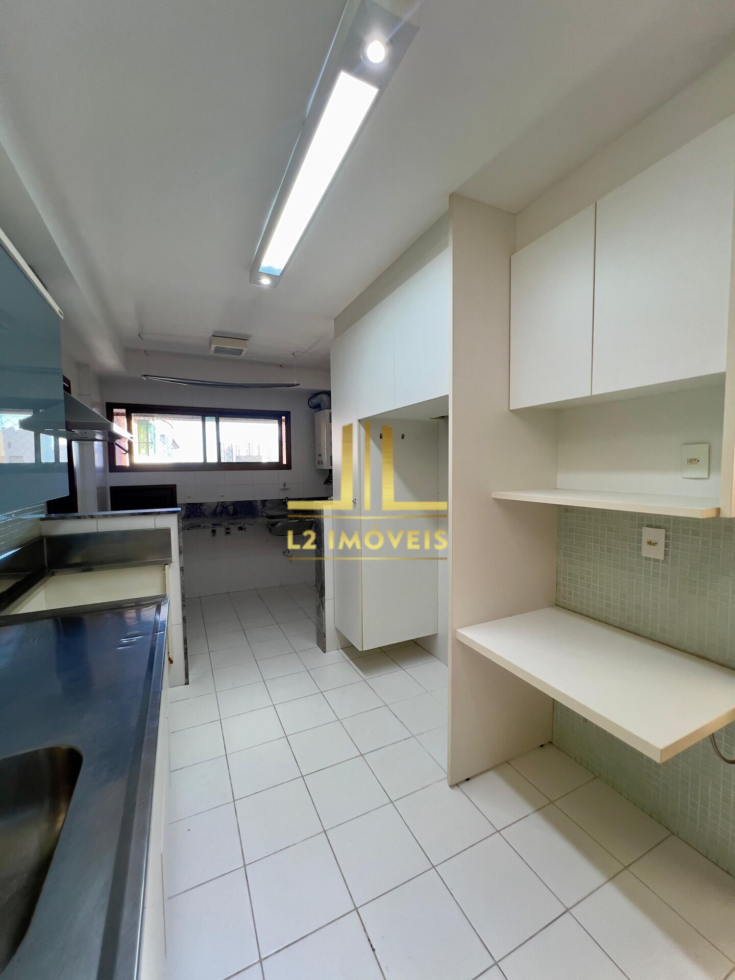 Apartamento à venda com 4 quartos, 145m² - Foto 19