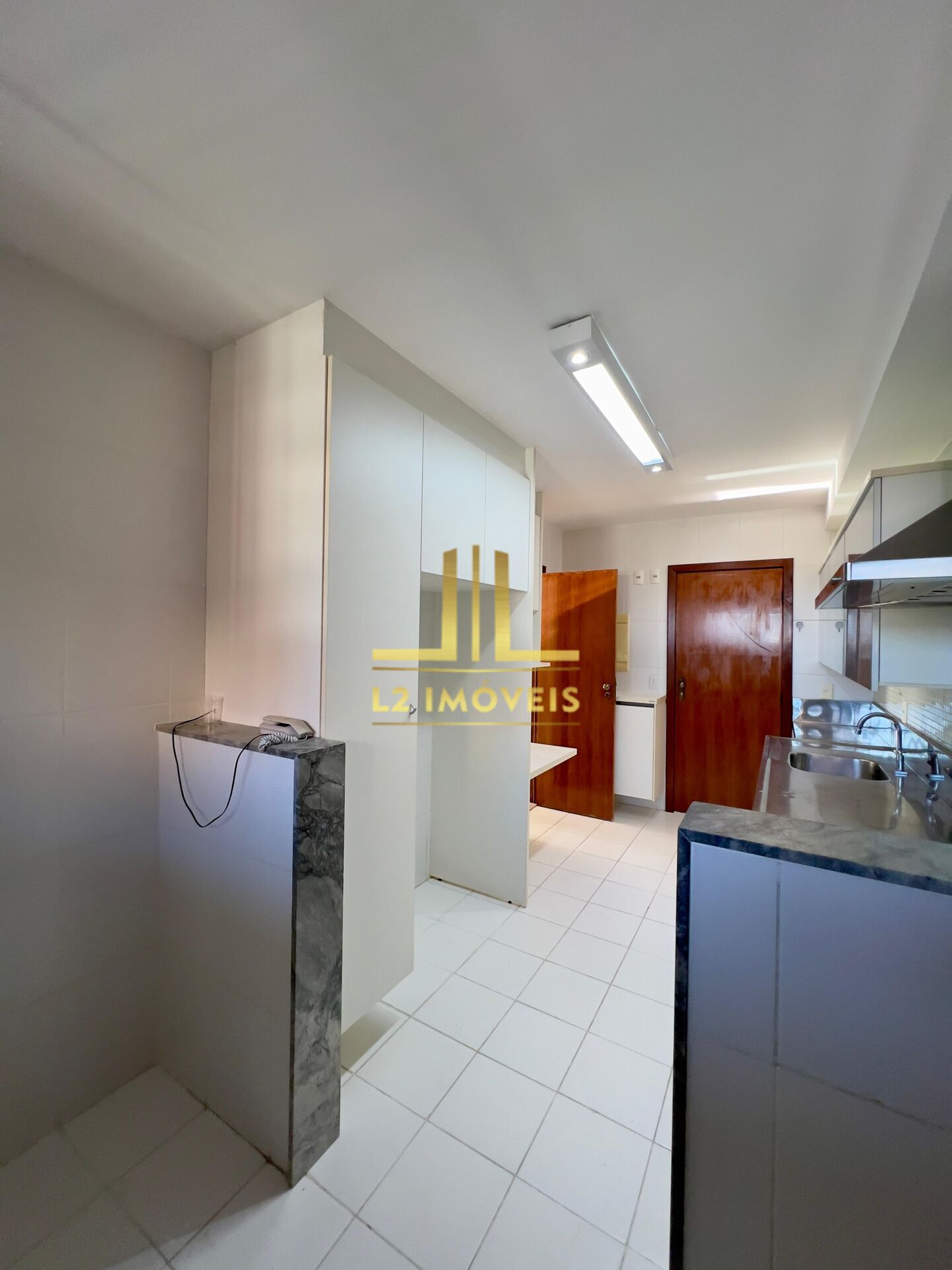 Apartamento à venda com 4 quartos, 145m² - Foto 21