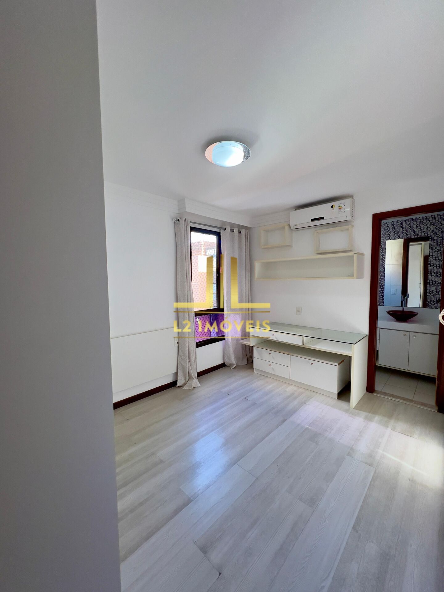 Apartamento à venda com 4 quartos, 145m² - Foto 12