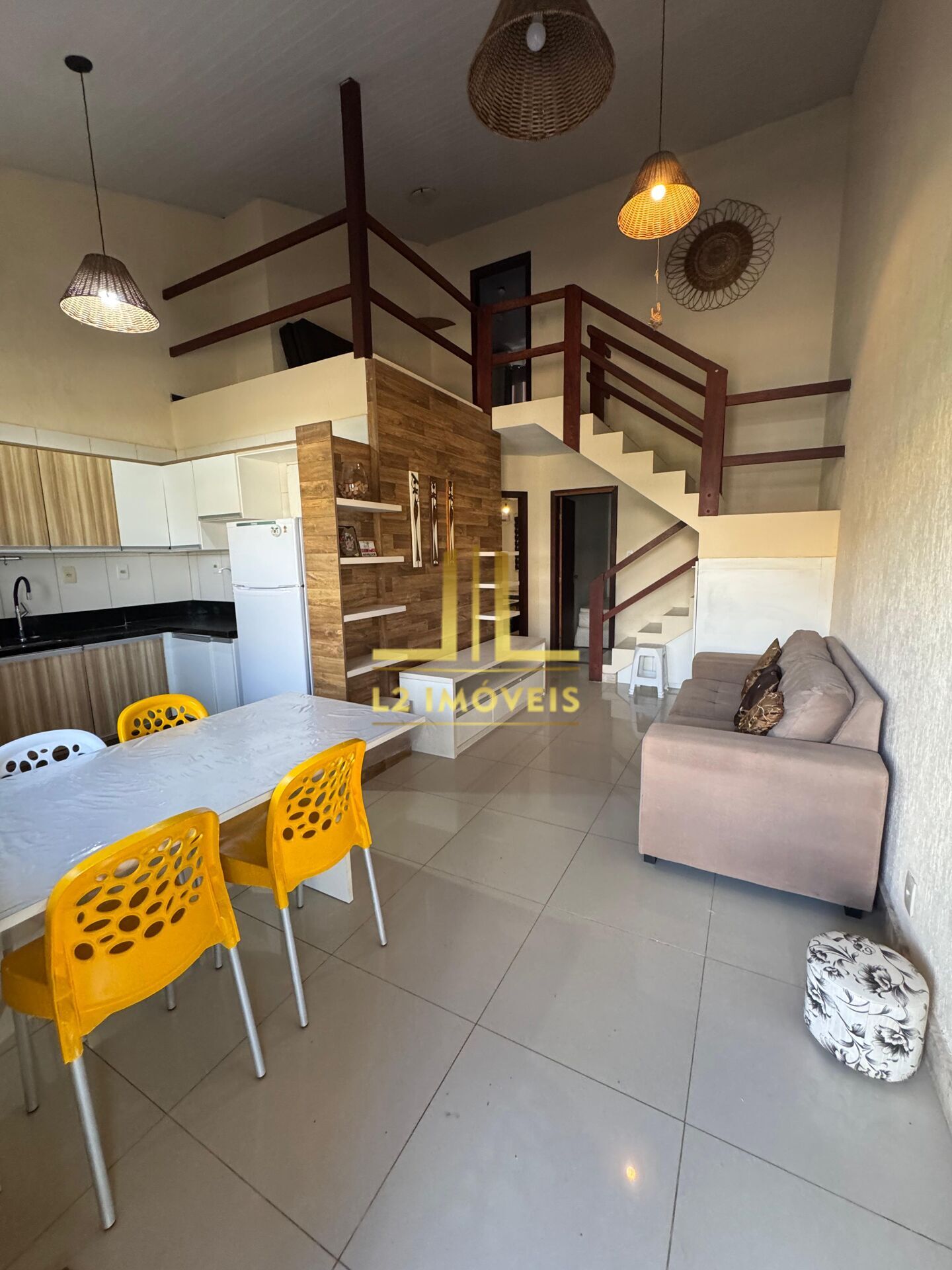 Casa à venda com 3 quartos, 90m² - Foto 4