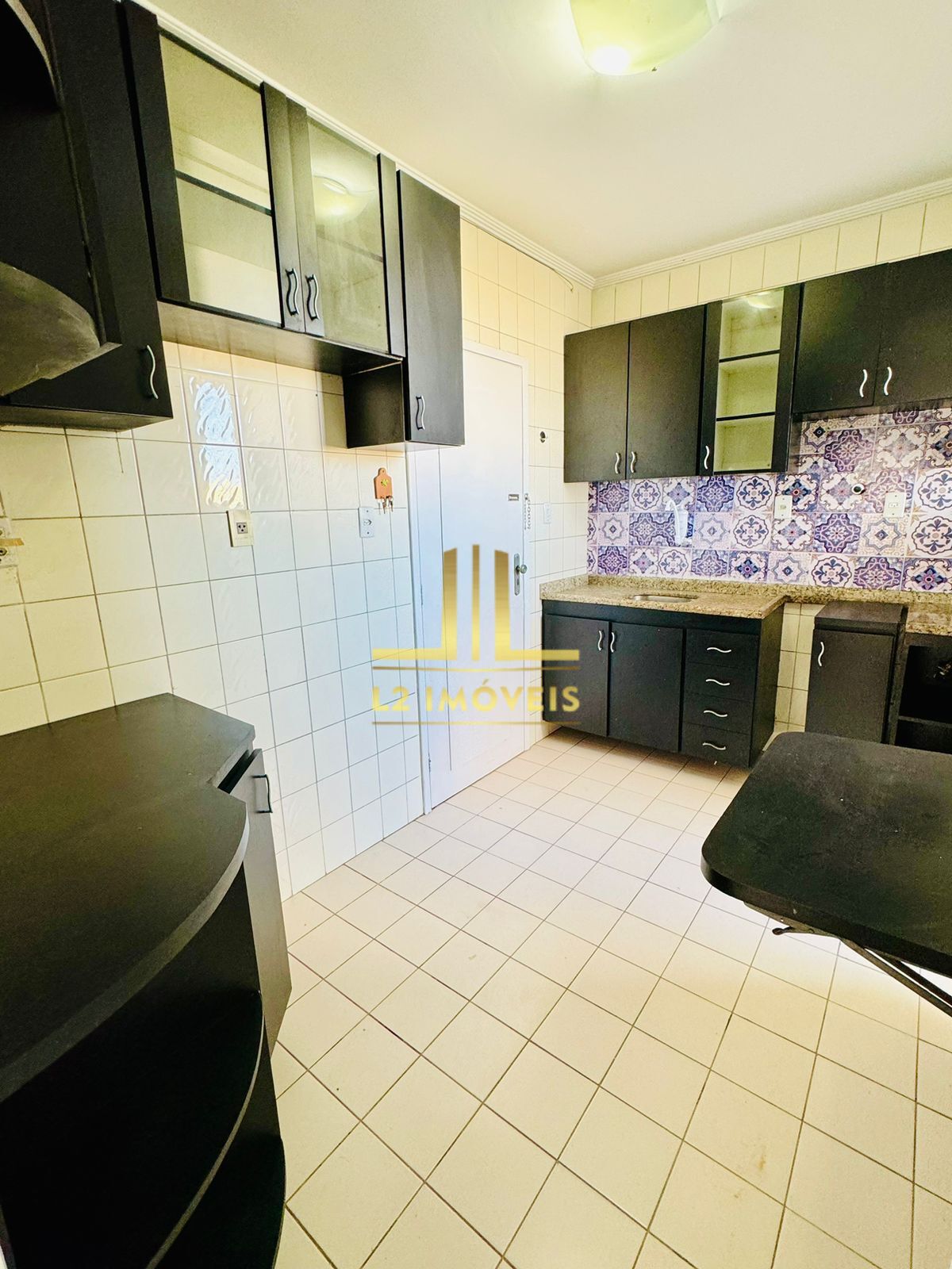 Apartamento à venda com 3 quartos, 85m² - Foto 9