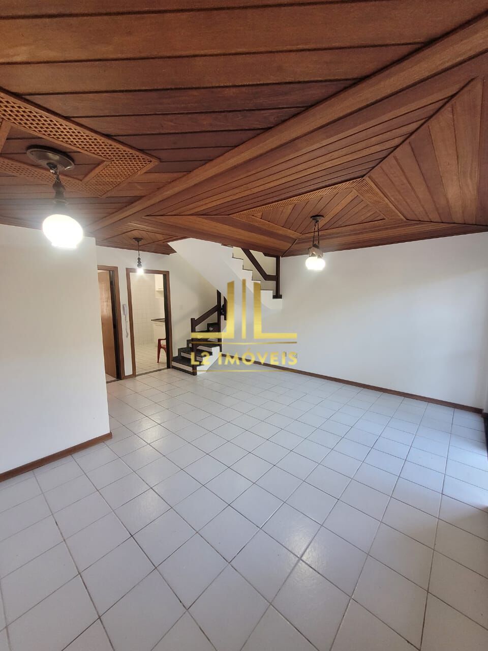 Casa à venda com 4 quartos, 123m² - Foto 16