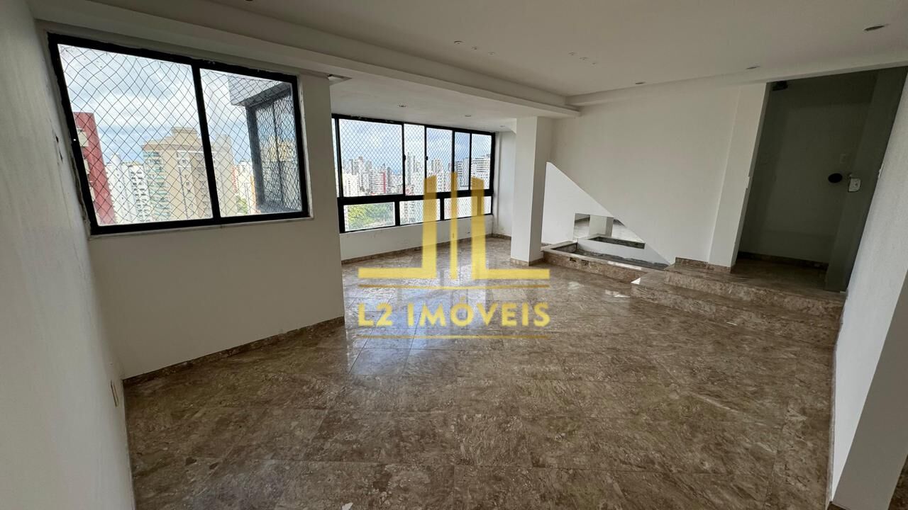 Cobertura à venda com 3 quartos, 234m² - Foto 1