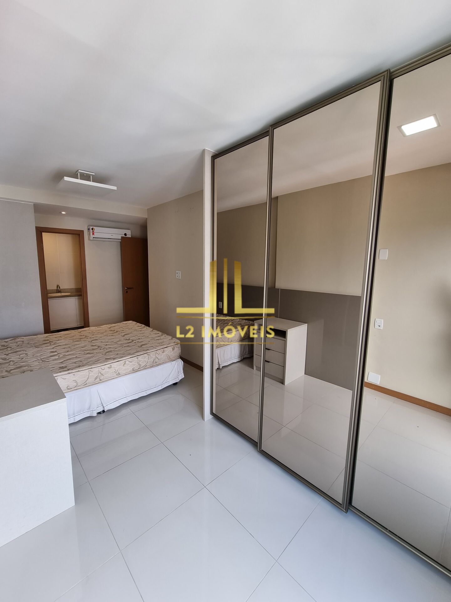 Apartamento à venda com 2 quartos, 78m² - Foto 20