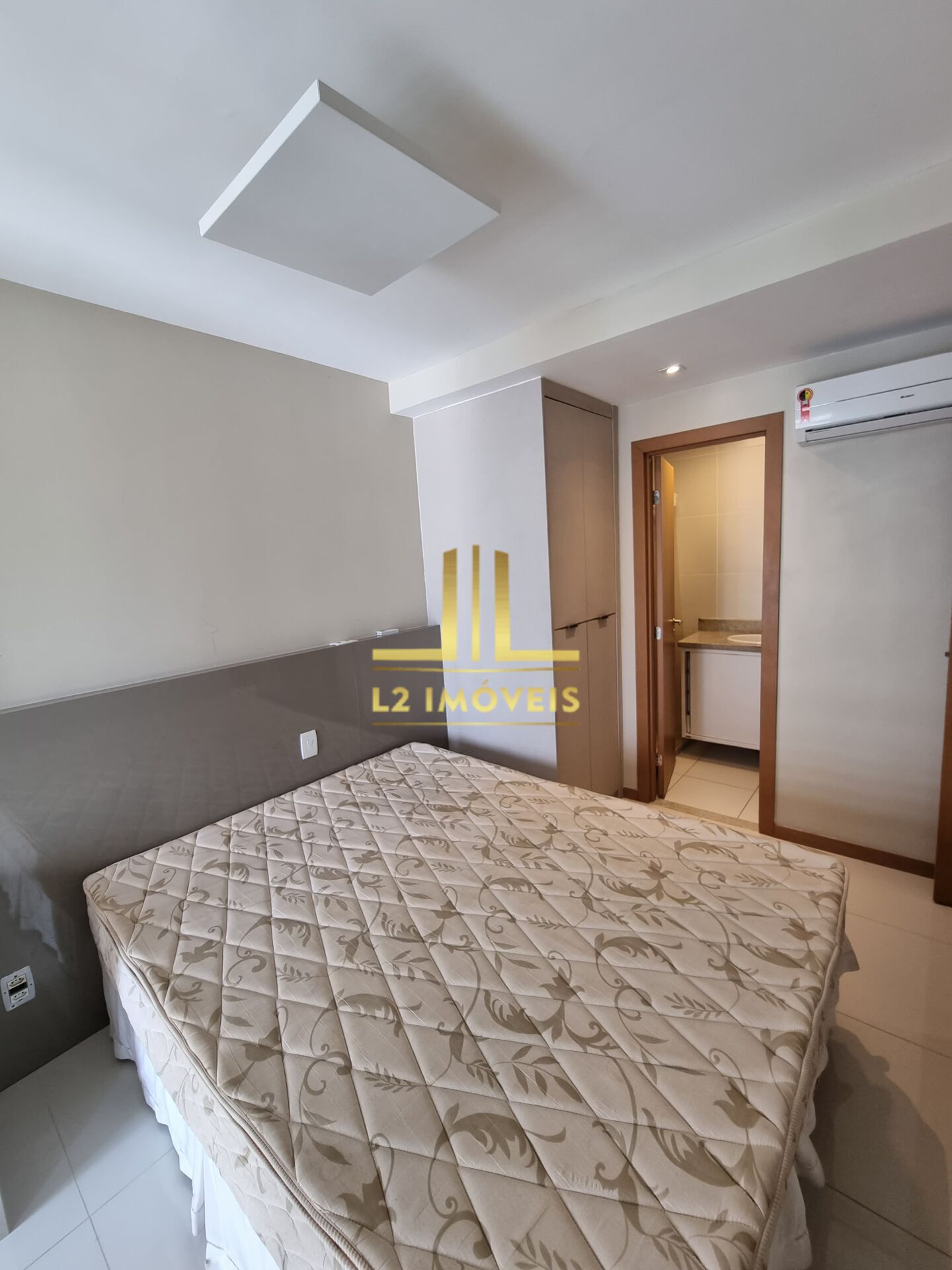 Apartamento à venda com 2 quartos, 78m² - Foto 14