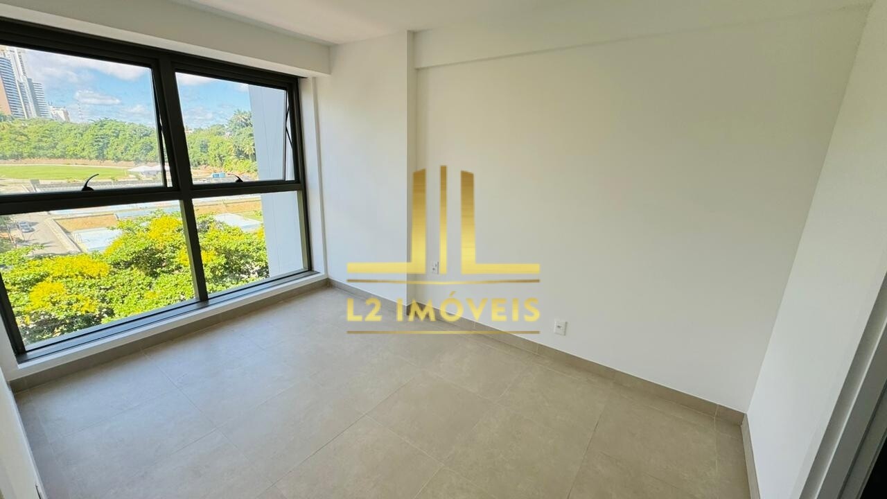 Apartamento à venda com 2 quartos, 67m² - Foto 3