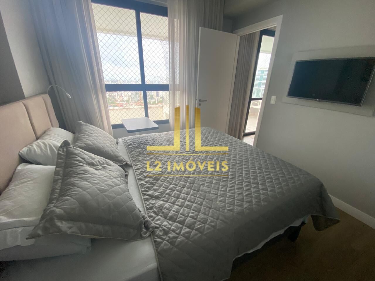 Apartamento à venda com 1 quarto, 58m² - Foto 16