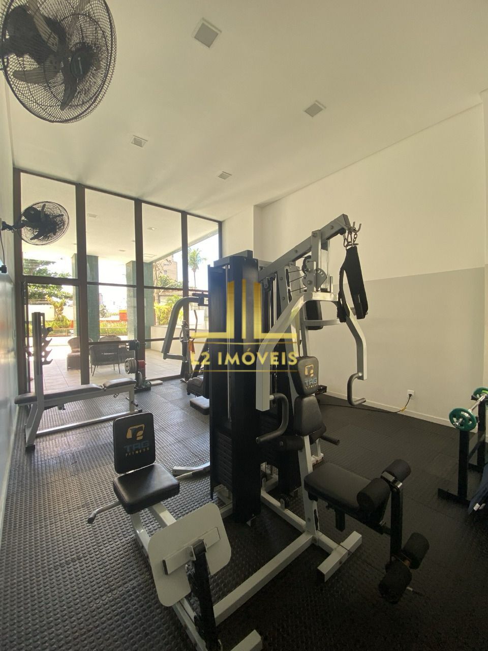 Apartamento à venda com 2 quartos, 89m² - Foto 22