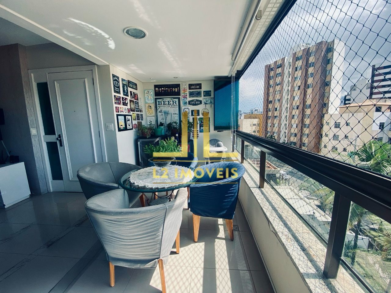Apartamento à venda com 2 quartos, 89m² - Foto 4