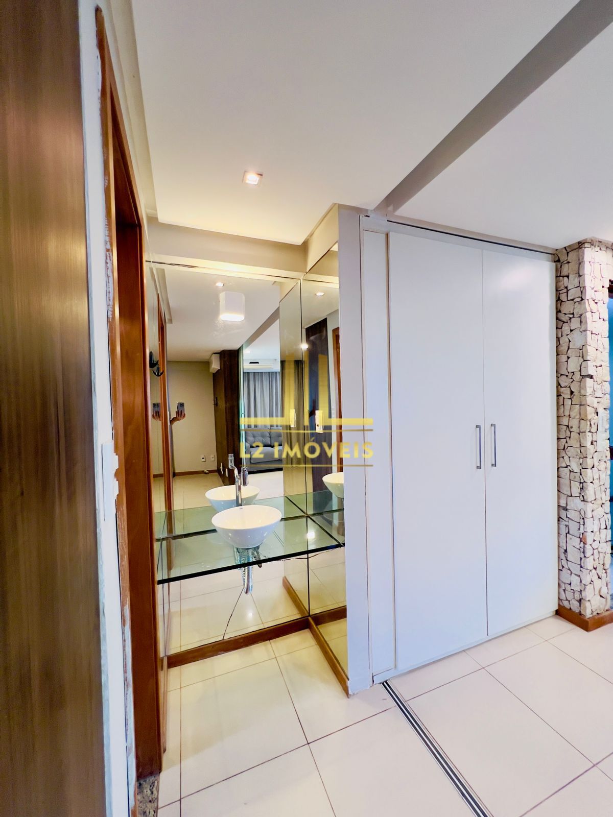 Apartamento à venda com 1 quarto, 40m² - Foto 5