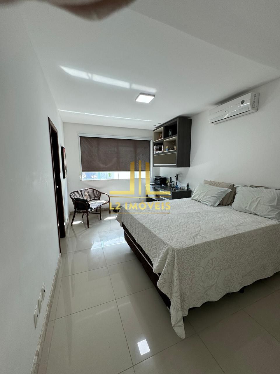 Casa à venda com 3 quartos, 259m² - Foto 13