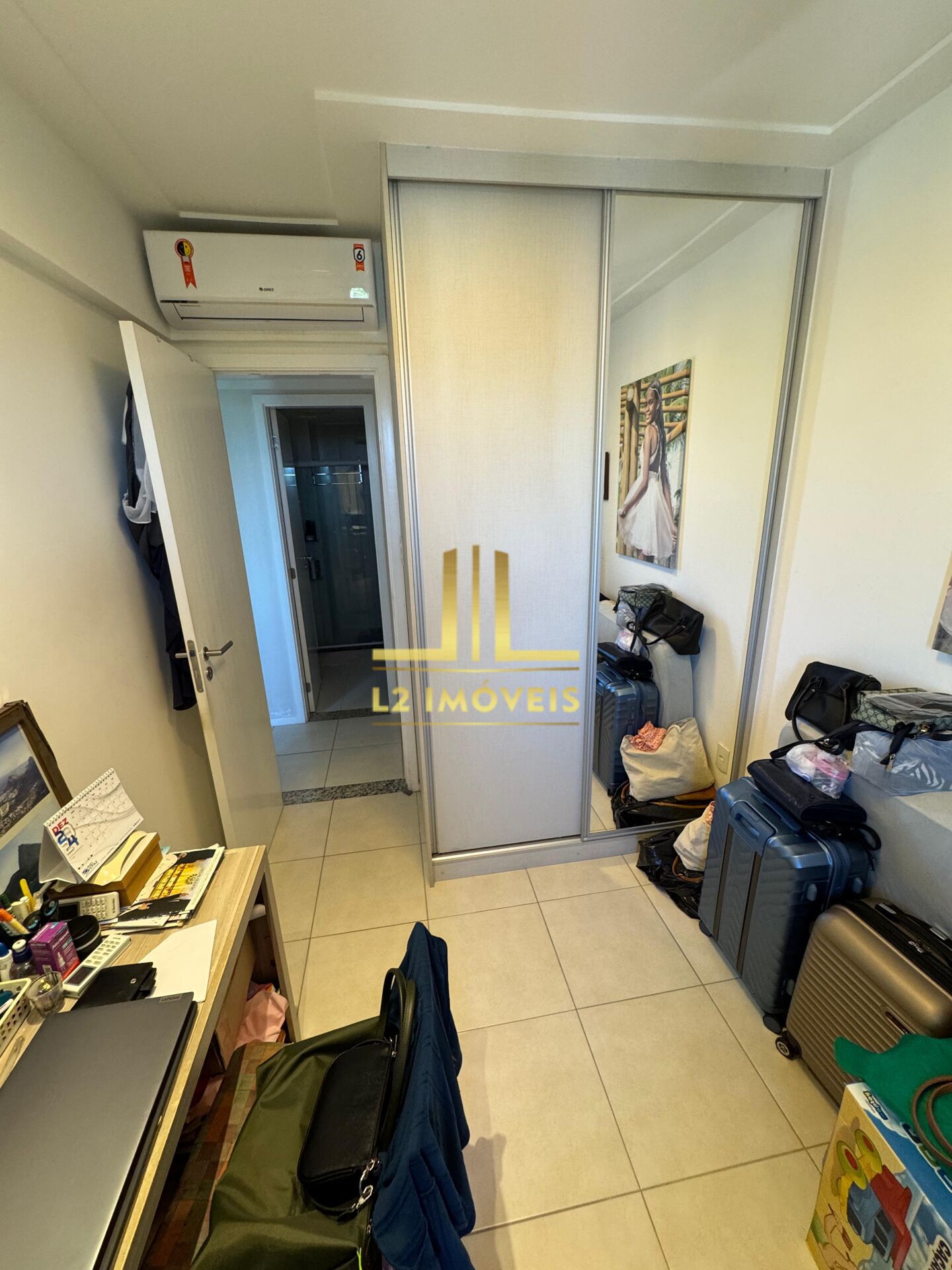 Apartamento à venda com 3 quartos, 110m² - Foto 8