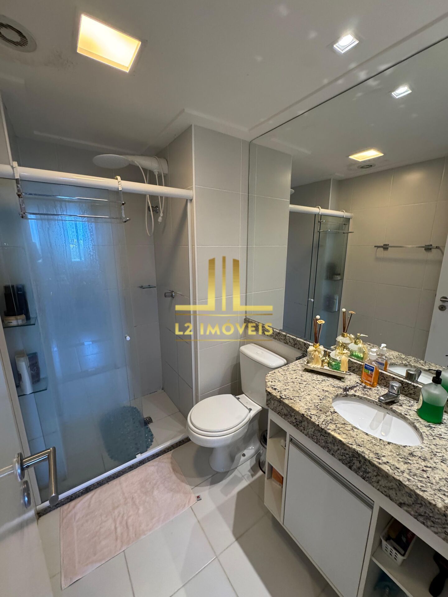 Apartamento à venda com 3 quartos, 110m² - Foto 18