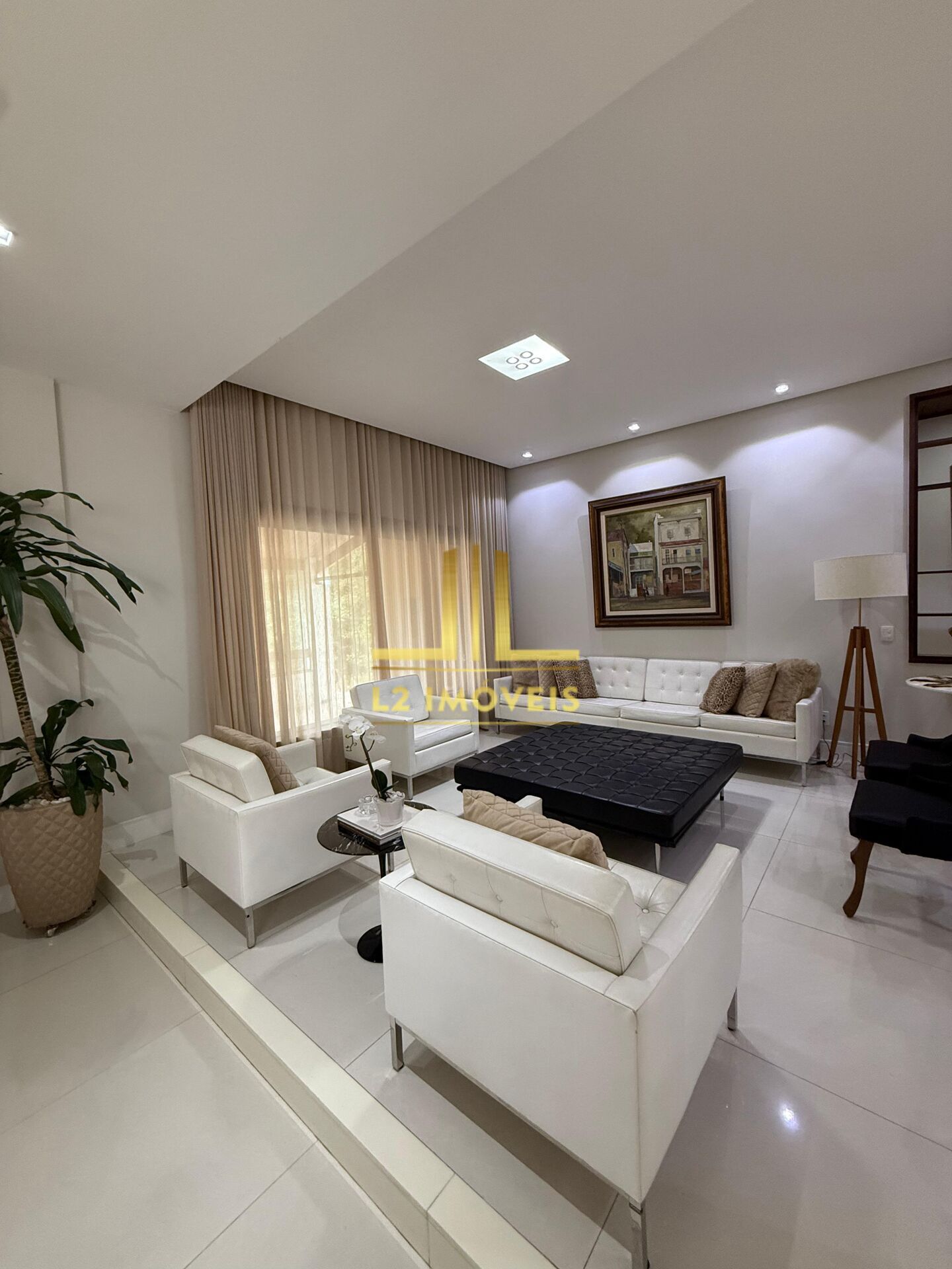 Casa à venda com 6 quartos, 550m² - Foto 18