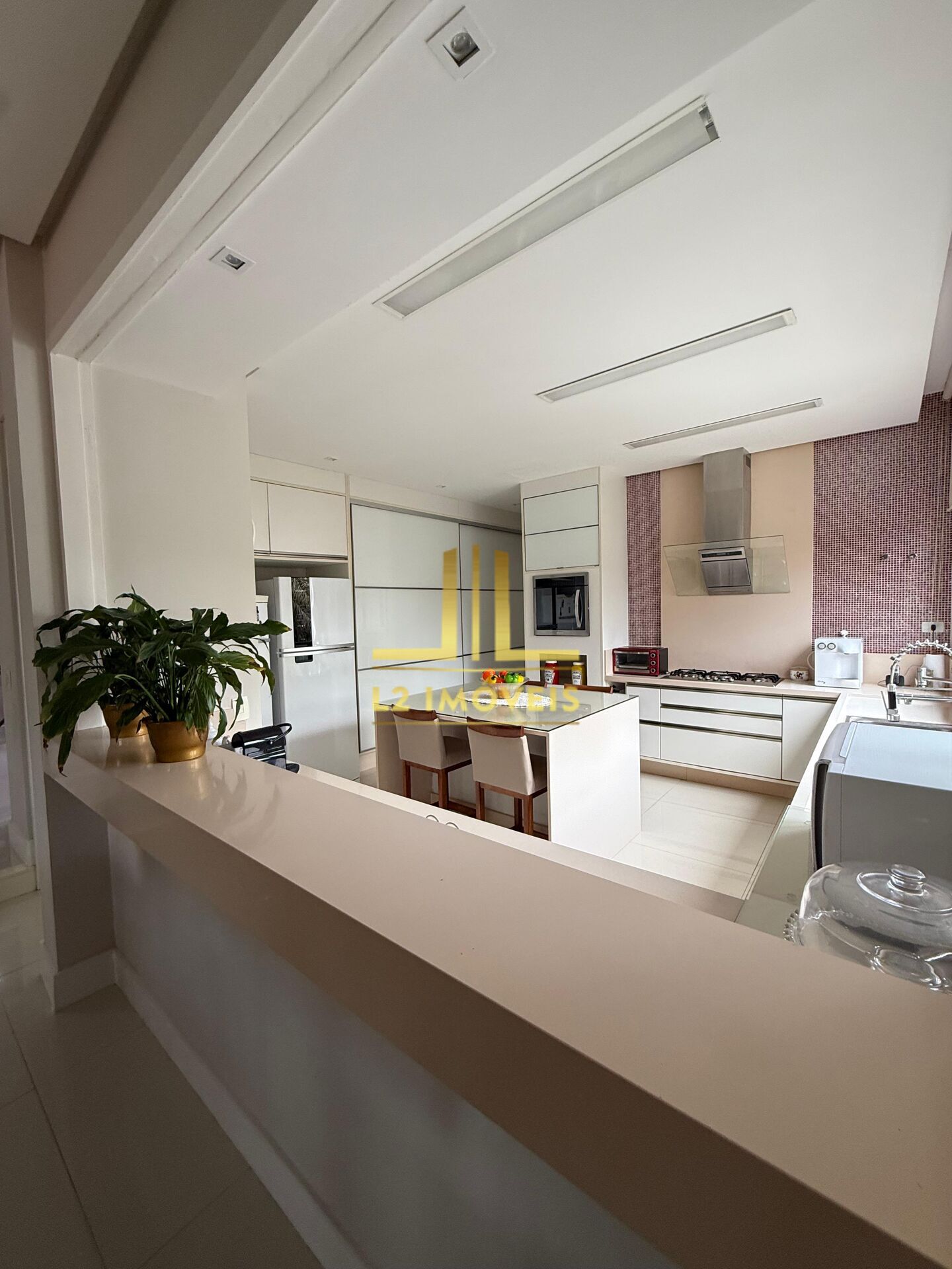 Casa à venda com 6 quartos, 550m² - Foto 27