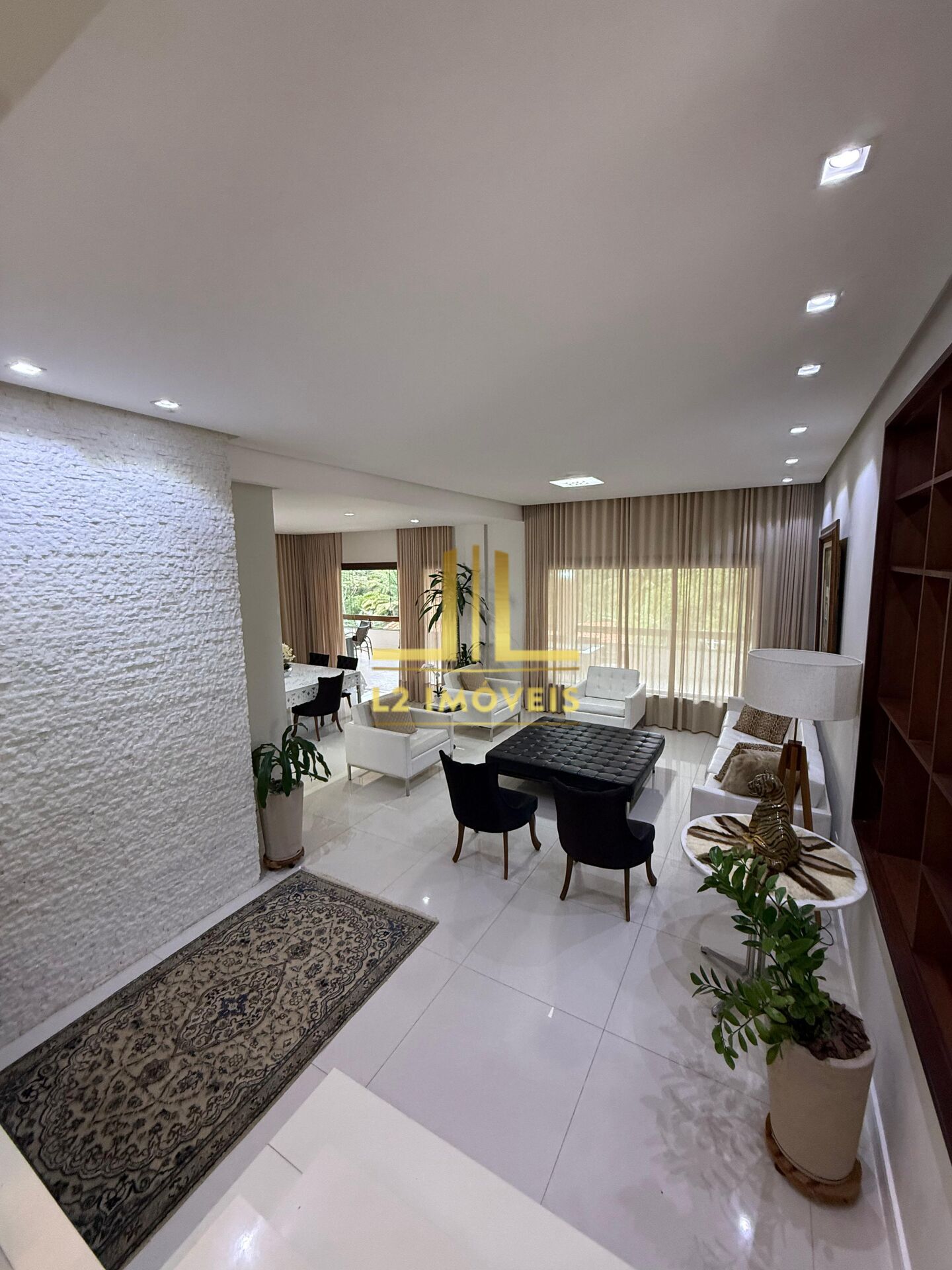 Casa à venda com 6 quartos, 550m² - Foto 16