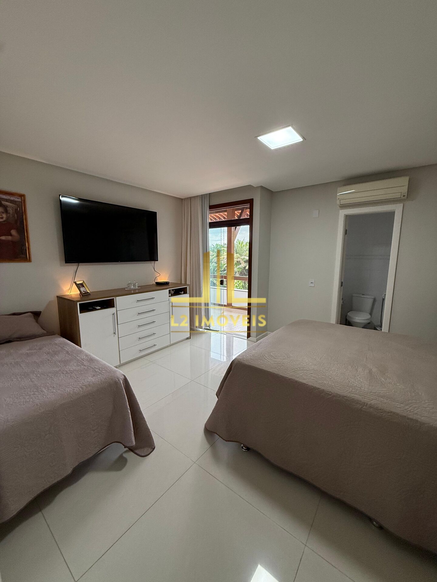 Casa à venda com 6 quartos, 550m² - Foto 22