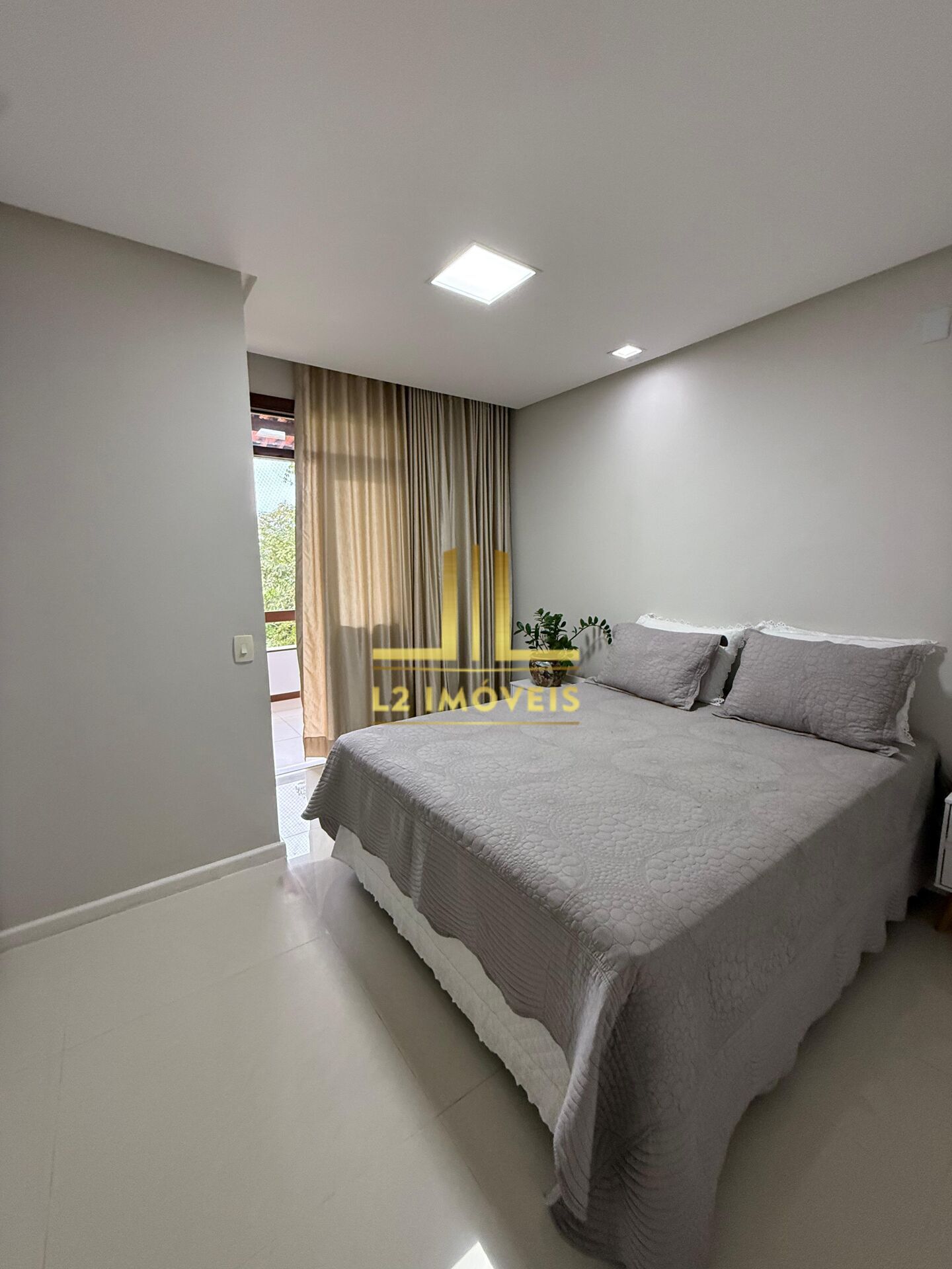 Casa à venda com 6 quartos, 550m² - Foto 20