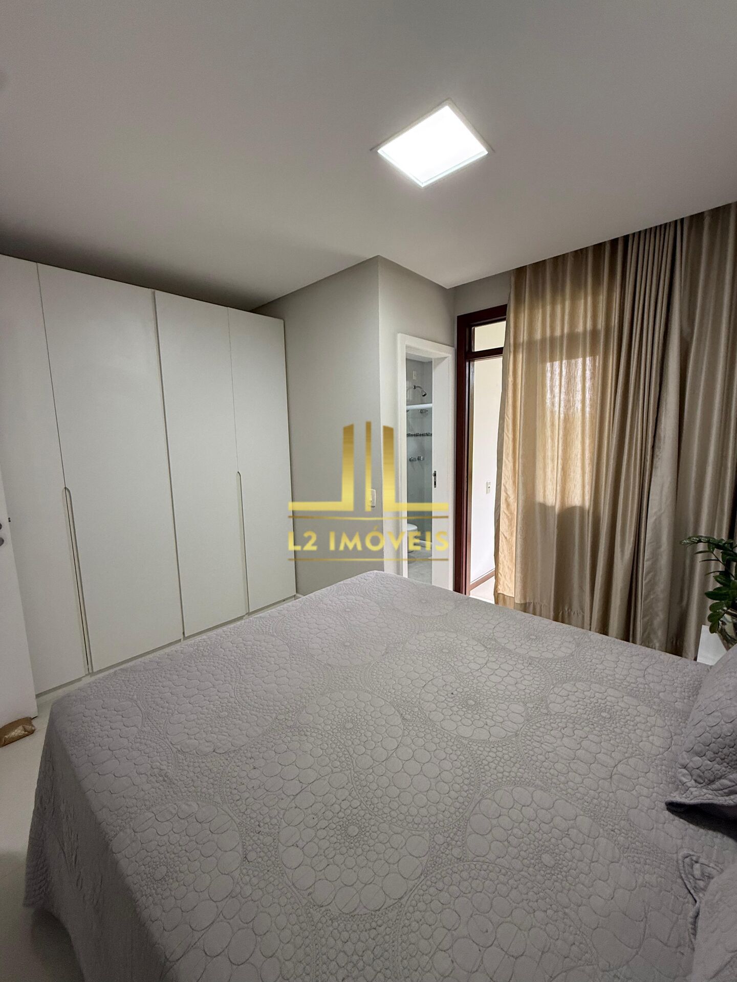 Casa à venda com 6 quartos, 550m² - Foto 24