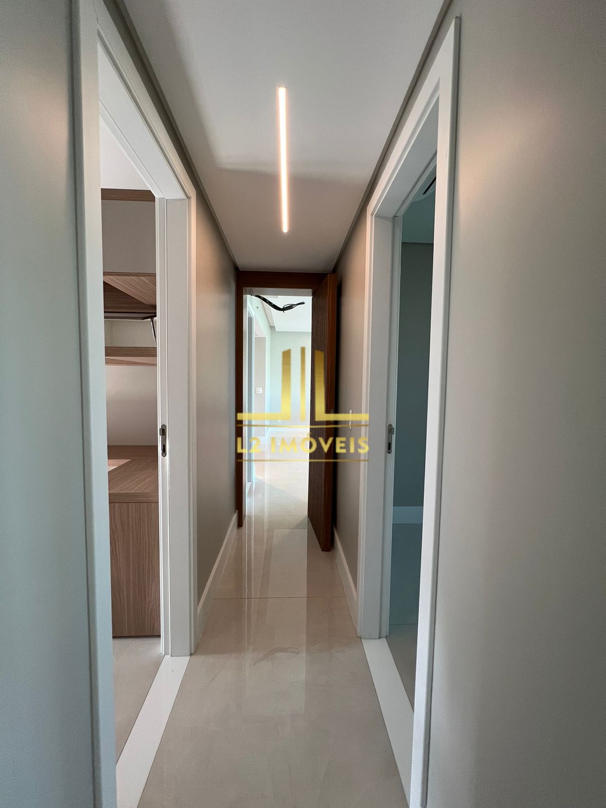 Apartamento à venda com 3 quartos, 124m² - Foto 14