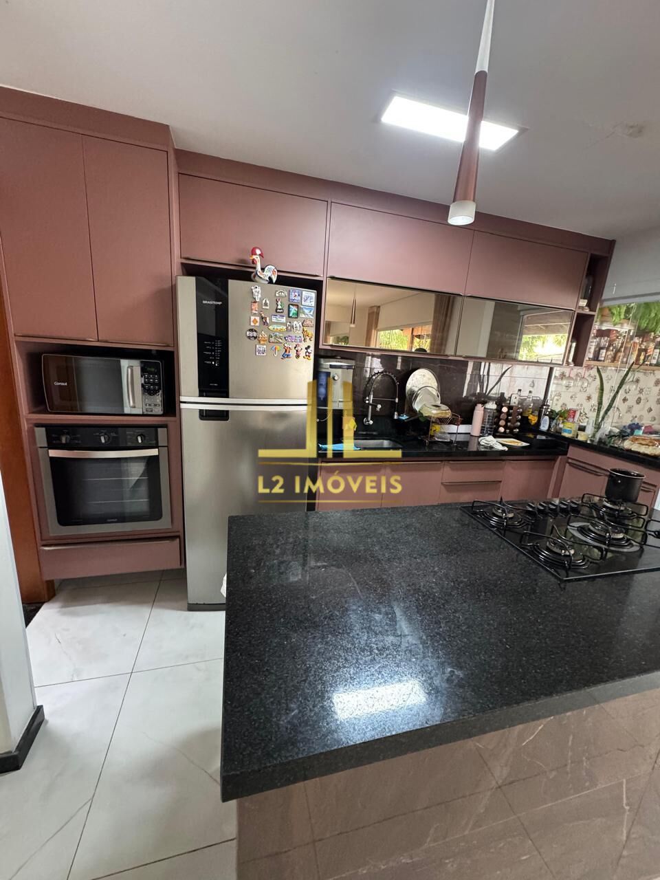 Casa à venda com 4 quartos, 250m² - Foto 17