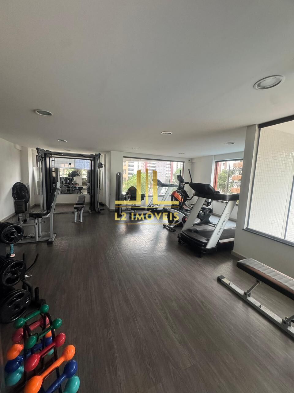 Apartamento à venda com 3 quartos, 111m² - Foto 25