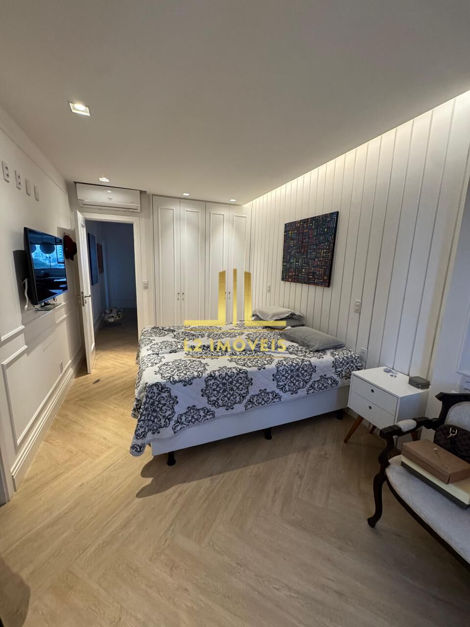Apartamento à venda com 3 quartos, 111m² - Foto 14