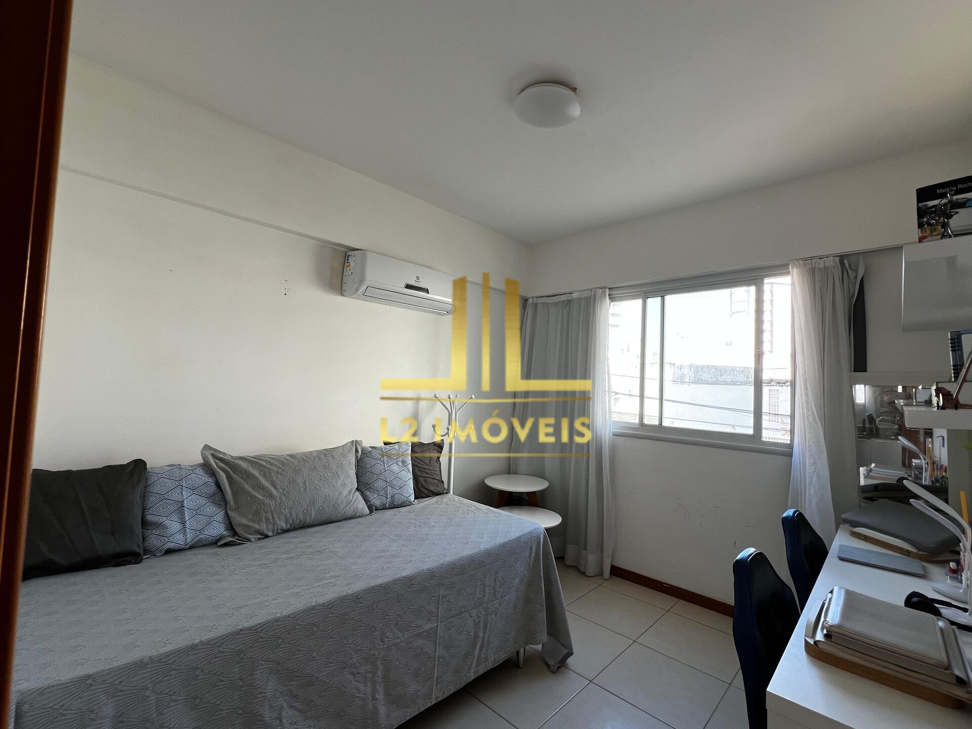 Apartamento à venda com 2 quartos, 62m² - Foto 14