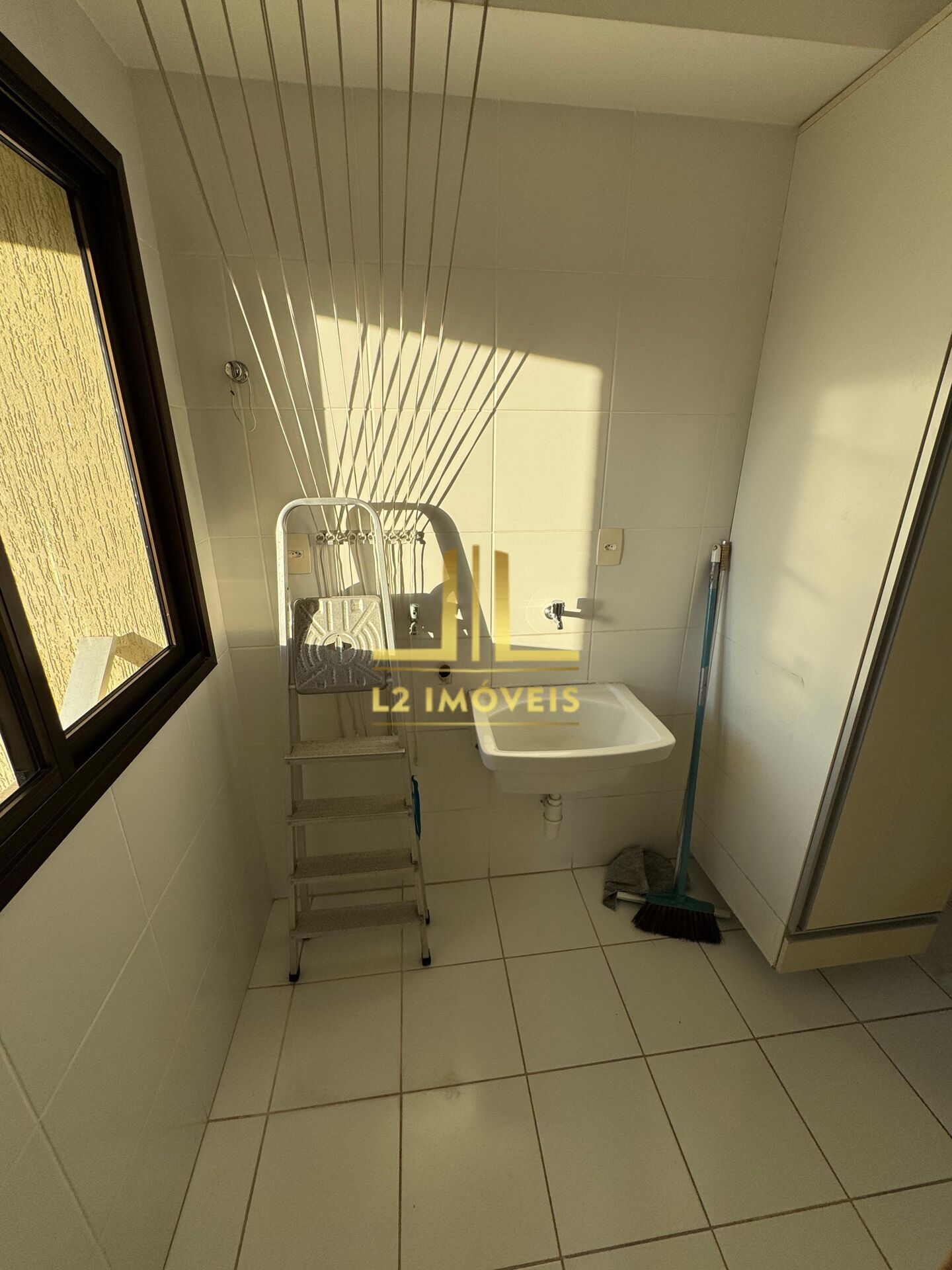 Apartamento à venda com 3 quartos, 106m² - Foto 17