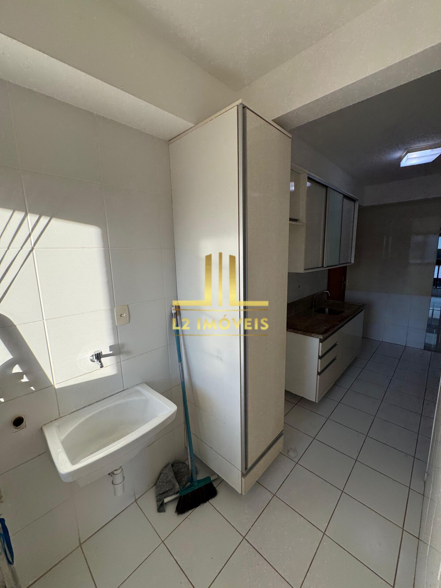Apartamento à venda com 3 quartos, 106m² - Foto 15