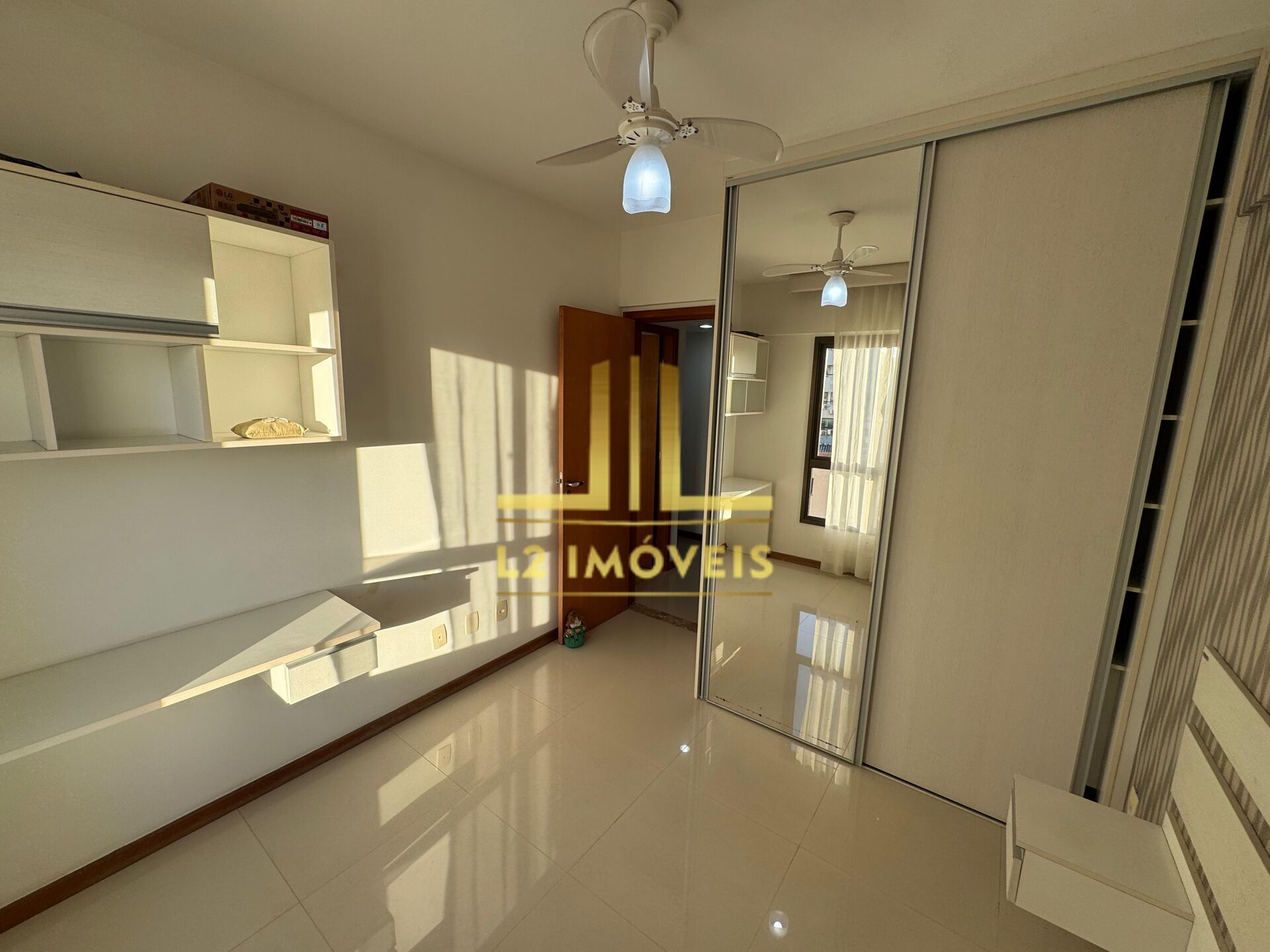 Apartamento à venda com 3 quartos, 106m² - Foto 13