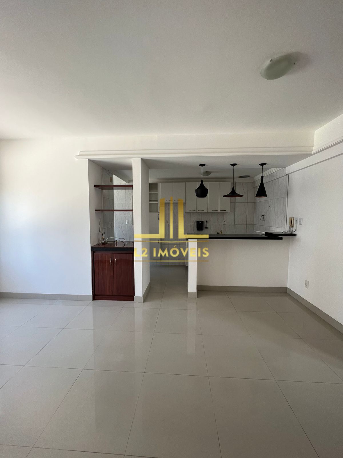 Apartamento para alugar com 2 quartos, 74m² - Foto 3