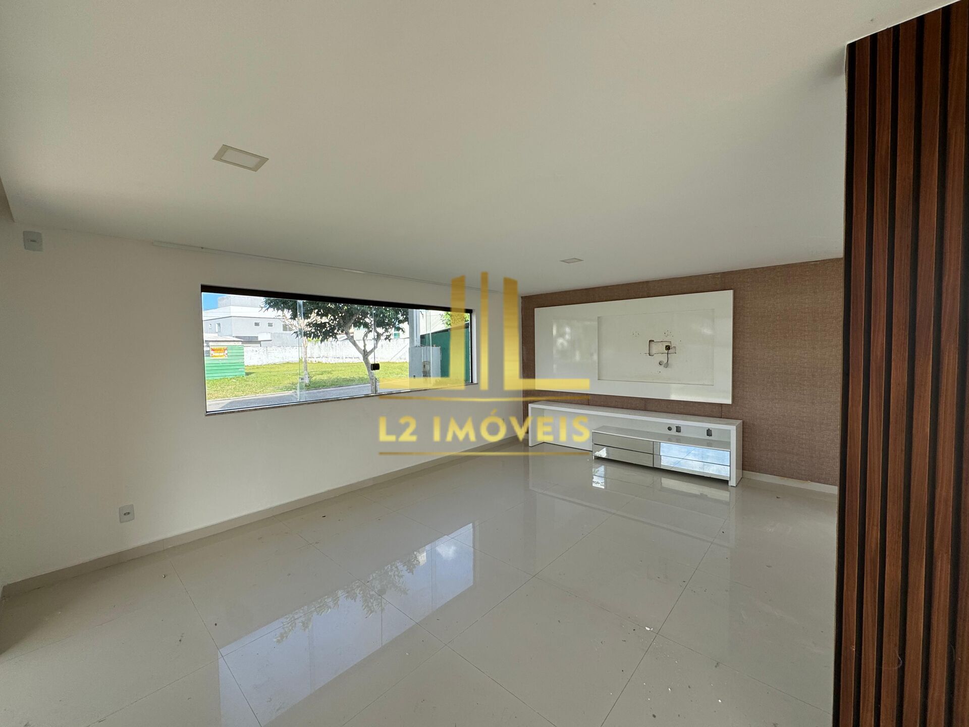 Casa para alugar com 3 quartos, 200m² - Foto 6