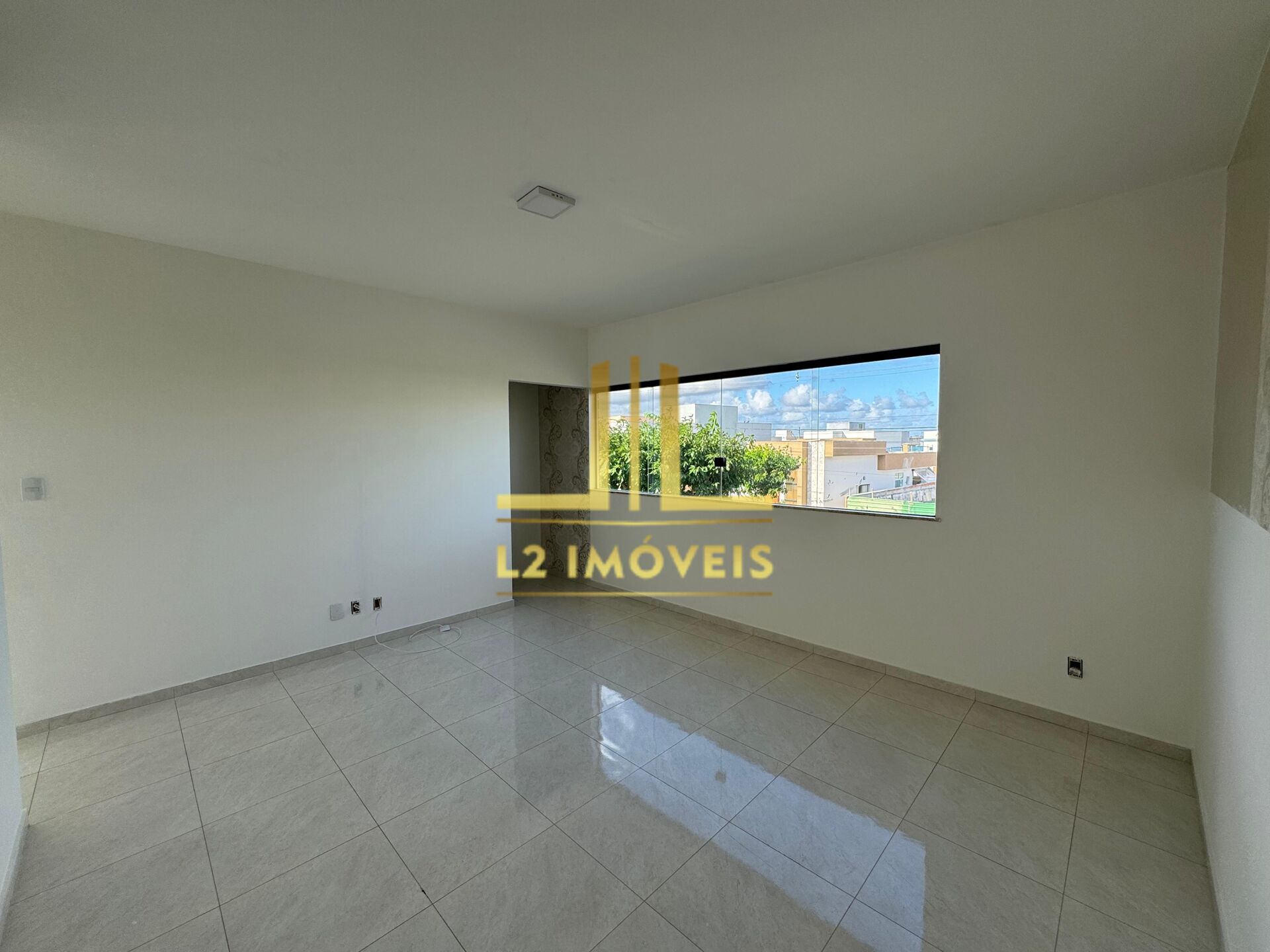 Casa para alugar com 3 quartos, 200m² - Foto 8