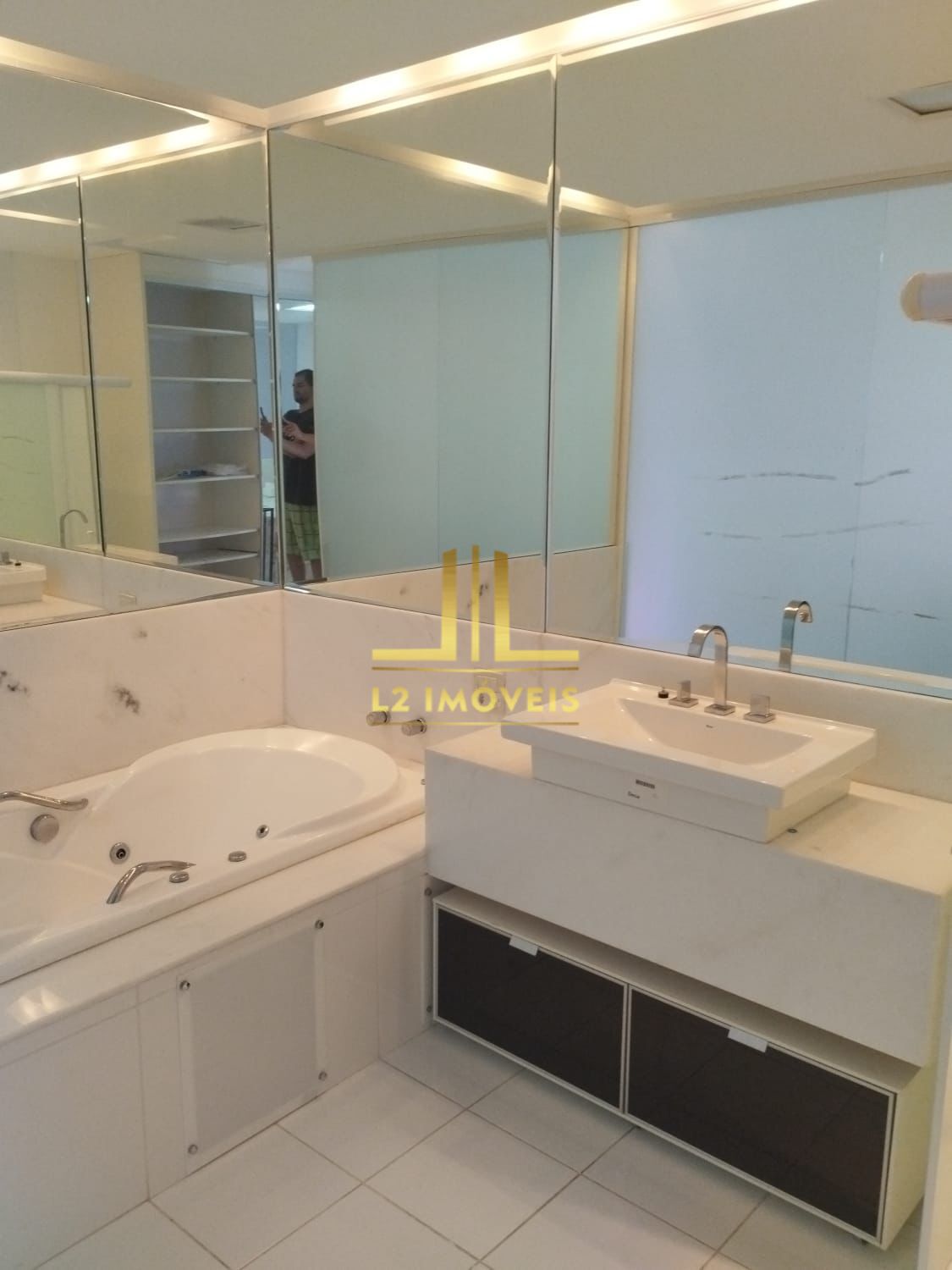 Apartamento à venda com 1 quarto, 71m² - Foto 14