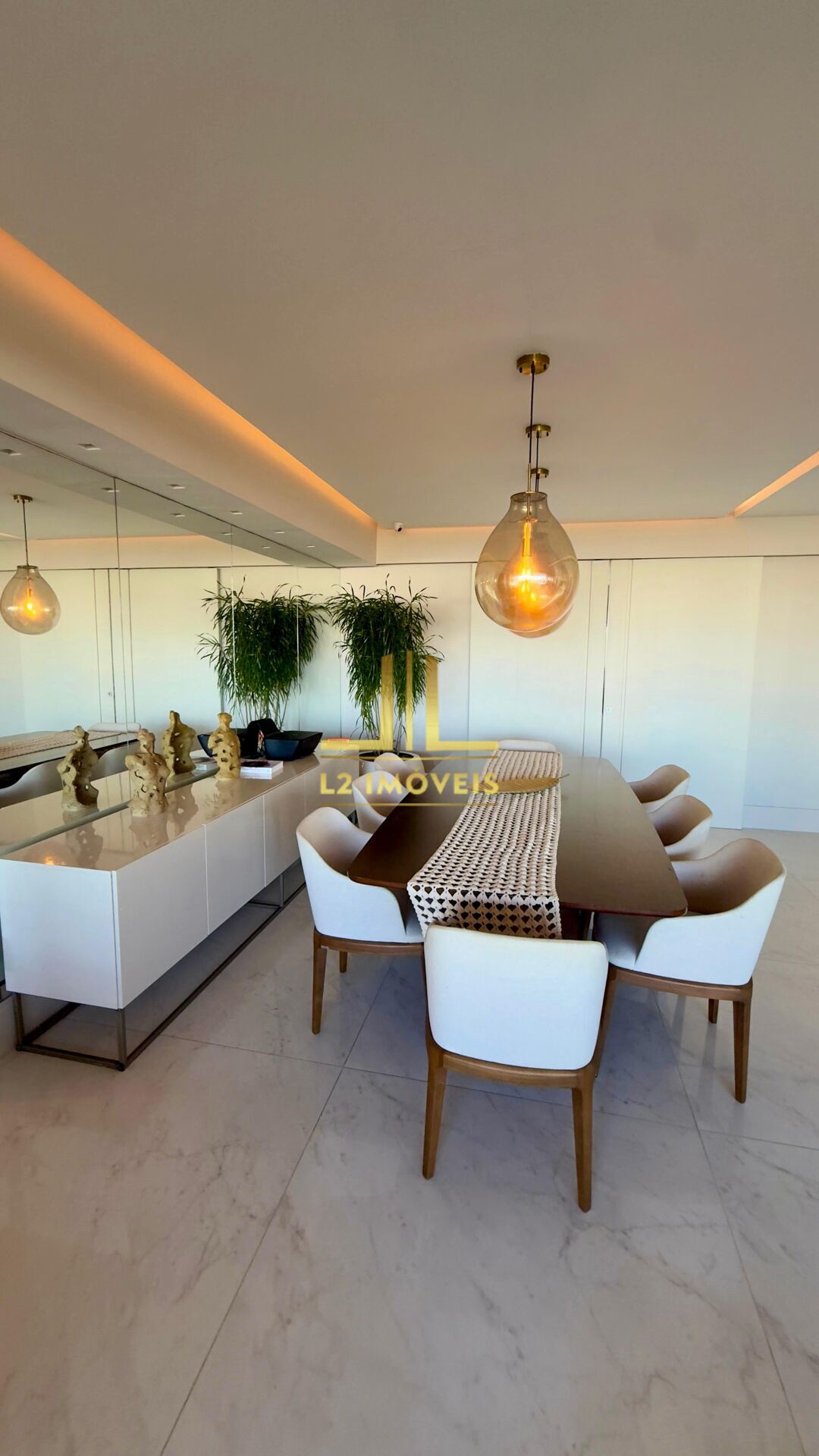 Apartamento à venda com 4 quartos, 210m² - Foto 5