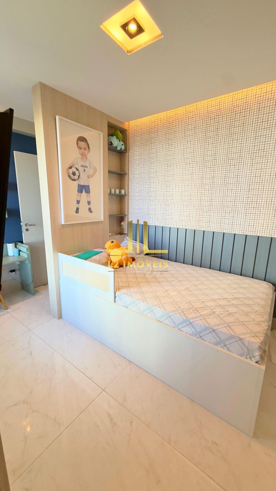 Apartamento à venda com 4 quartos, 210m² - Foto 13