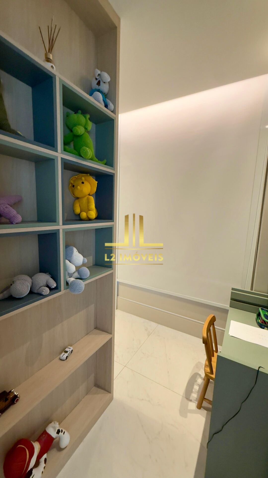 Apartamento à venda com 4 quartos, 210m² - Foto 19