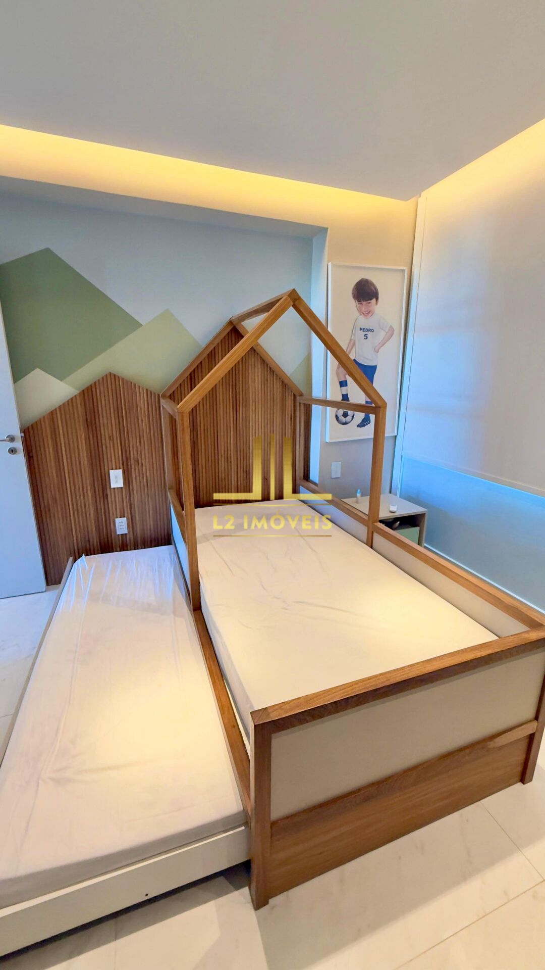 Apartamento à venda com 4 quartos, 210m² - Foto 16