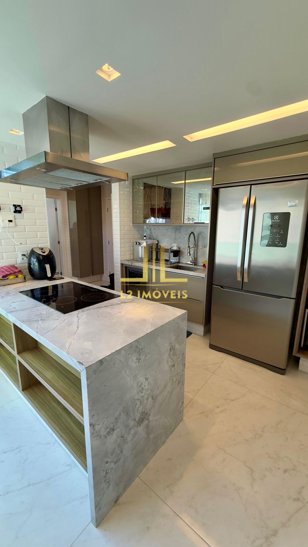 Apartamento à venda com 4 quartos, 210m² - Foto 21