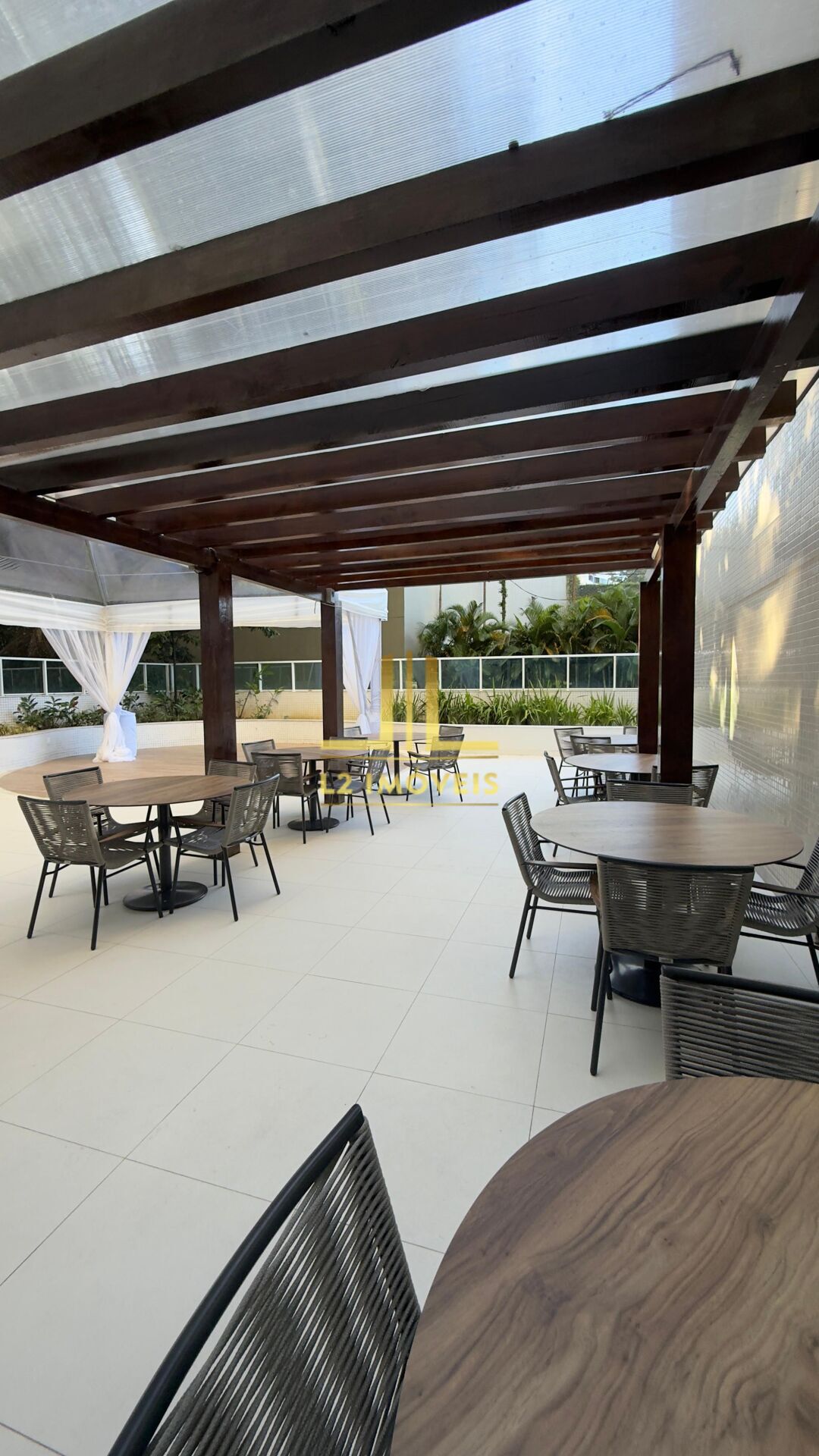 Apartamento à venda com 4 quartos, 210m² - Foto 30