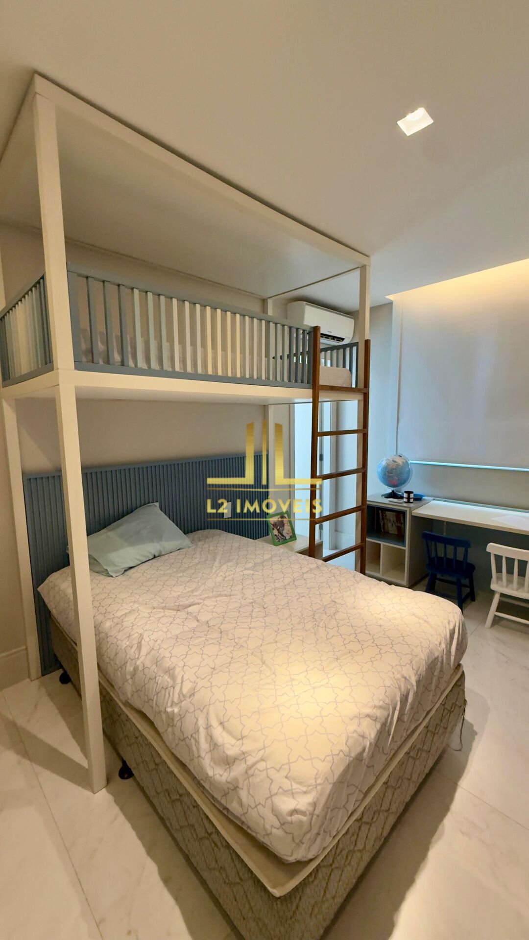 Apartamento à venda com 4 quartos, 210m² - Foto 14