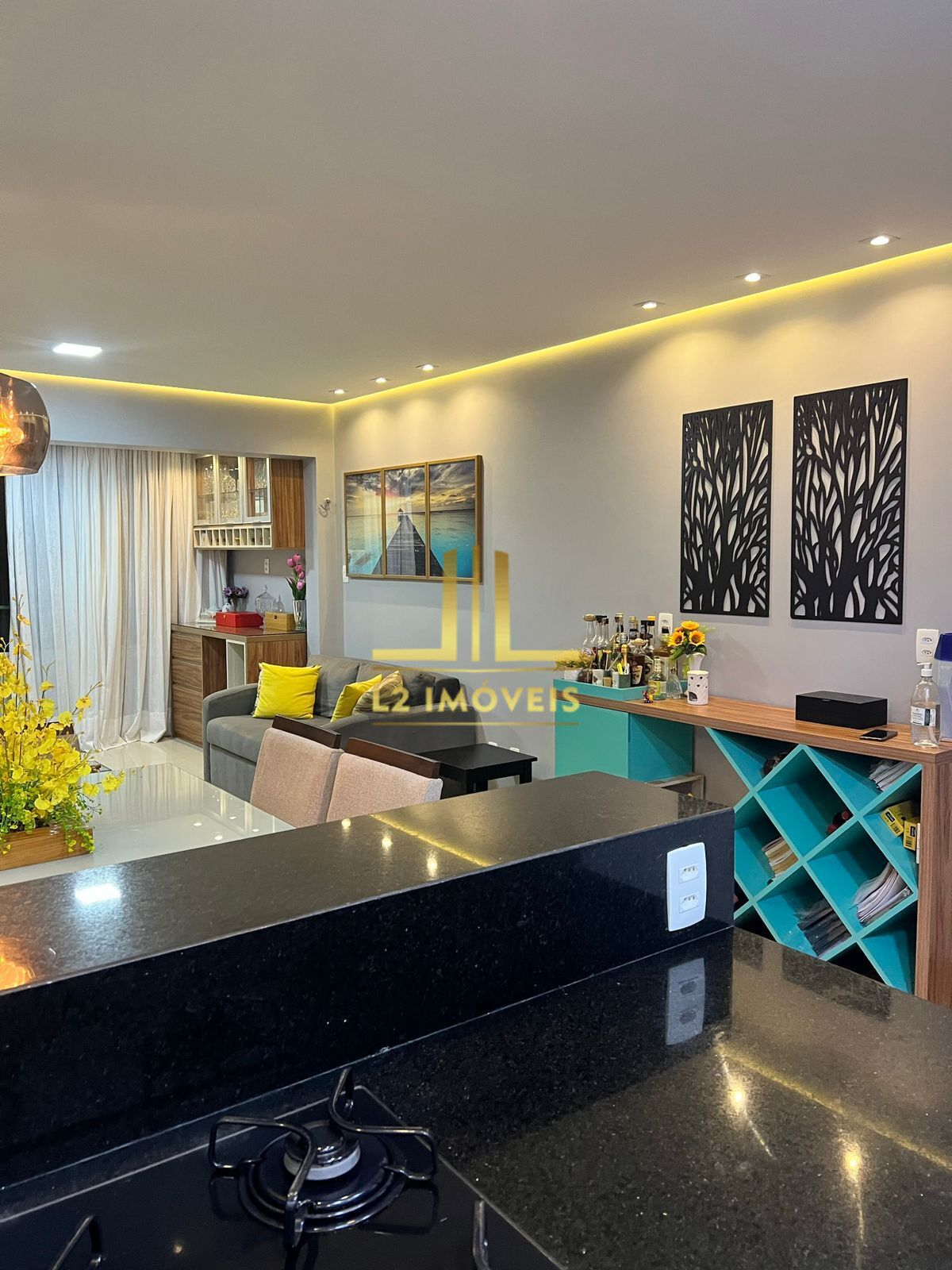 Apartamento à venda com 2 quartos, 79m² - Foto 10