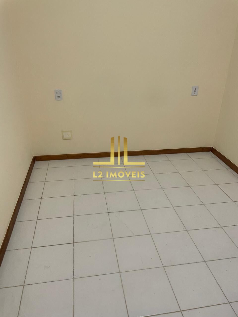 Casa à venda com 3 quartos, 108m² - Foto 11