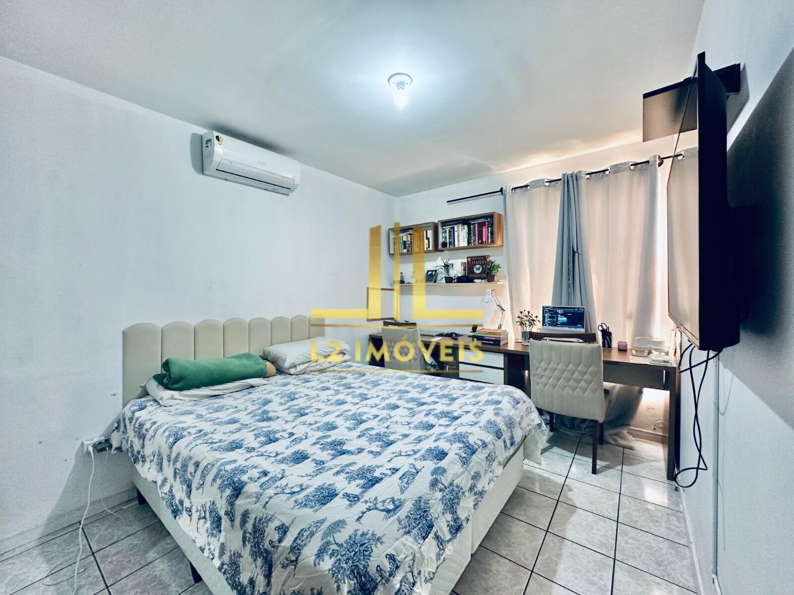 Apartamento à venda com 3 quartos, 135m² - Foto 6