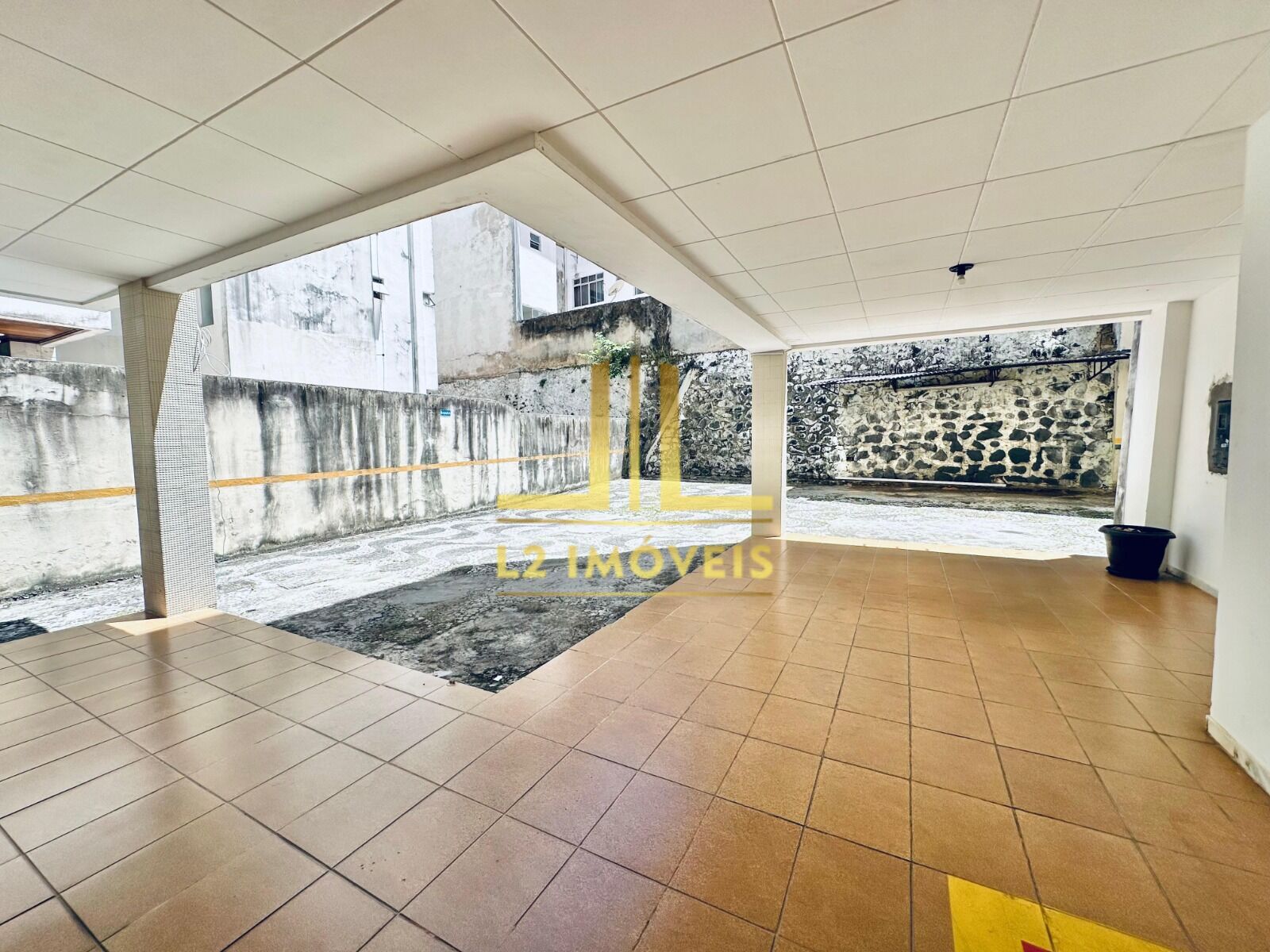 Apartamento à venda com 3 quartos, 135m² - Foto 19