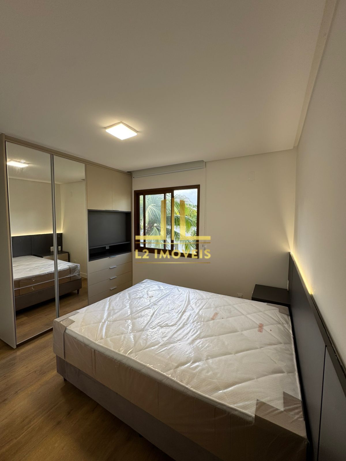 Casa, 4 quartos, 300 m² - Foto 22