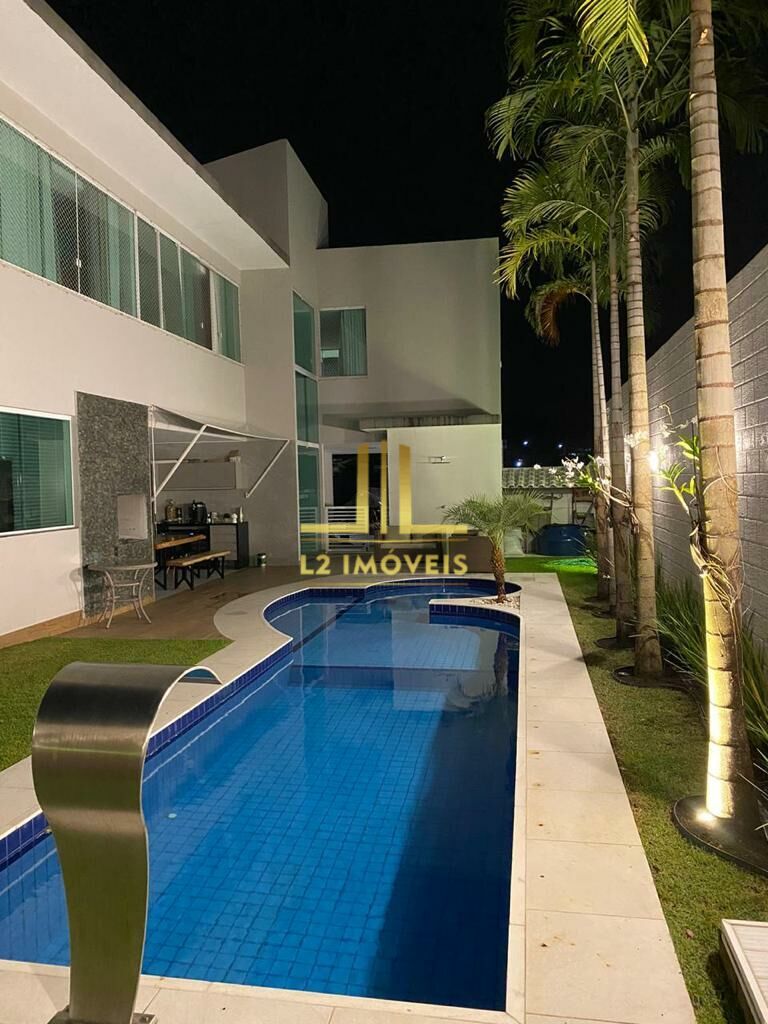 Casa de Condomínio à venda com 5 quartos, 325m² - Foto 2