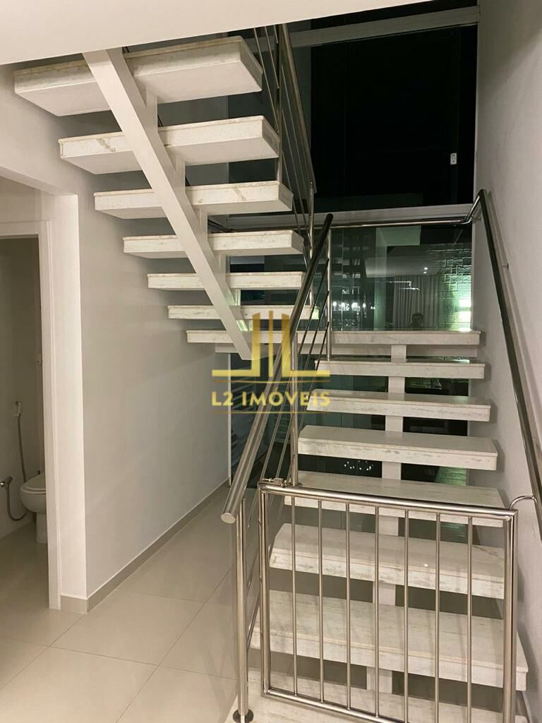 Casa de Condomínio à venda com 5 quartos, 325m² - Foto 19